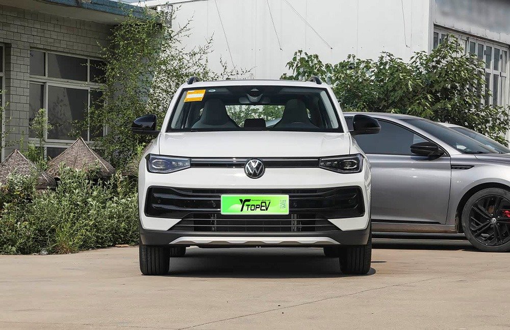 imgi_3_1_3(2) 2026 Volkswagen Tharu– China Export Vehicle | Chinese Car at Factory Price - Image 1