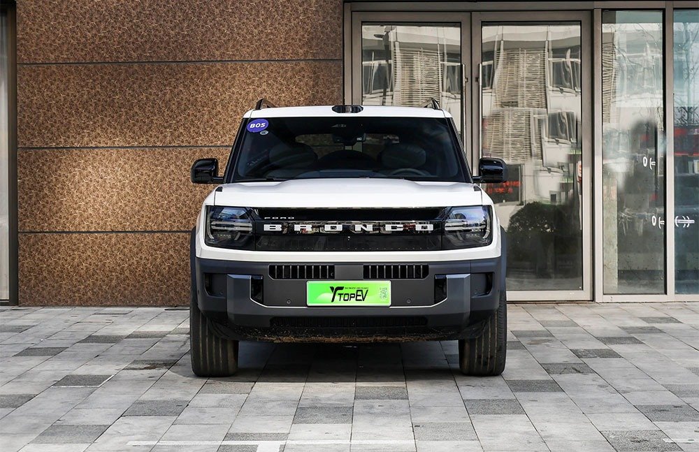 imgi_3_1_3(48) Ford Bronco New Energy 2026 BEV– Factory Price From China | Chinese SUV Import Canada - Image 1