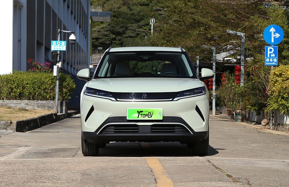 imgi_3_1_3(5) 2026 BYD Yuan UP– China Export Vehicle | International Car Export Canada - Image 1
